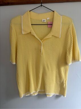 GAP butter Yellow Knit Polo with Subtle Texture